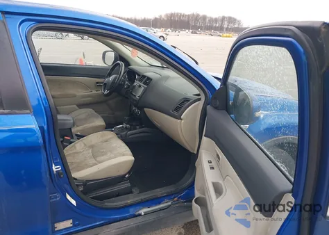 2017 Mitsubishi Outlander Sport 2.4 Se z USA, uszkodzony, nr VIN JA4AP3AW9HZ020706